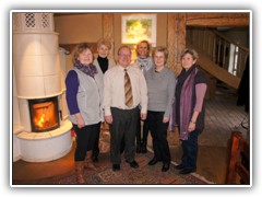27.2.: Erffnung einer Bilderausstellung der Malgruppe Bestensee im Kniglichen Forsthaus mit dem Chef des Hauses Uwe Budach. Leiterin der Malgruppe ist Frau Hohnroth.