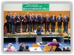 14.12.: Der Bestenseer Mnnergesangverein begann den Reigen der Chre. Weitere Fotos im Chorkonzert-Ordner vom 14.12. 