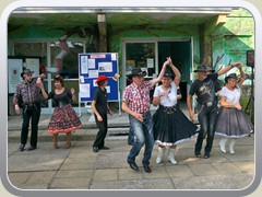 16.9.: Ein Hingucker waren die Linedancer mit mitreienderCountry- Musik. Weitere Fotos im MGH-Sommerfest-Ordner vom 16.9.</a