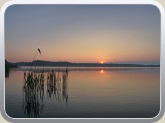 21.5.: Sonnenaufgang ber dem Ptzer Vordersee. Weitere Fotos im Kahnfahrt-Ordner vom 21.5.</a
