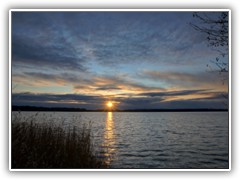15.12.: Sonnenuntergang am P�tzer Vordersee.