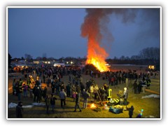 28.3.: Ein Blick ber den Platz. Weitere Fotos im Osterfeuer-Ordner vom 28.3. 