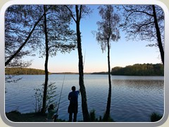 Angler am Ptzer Hintersee.