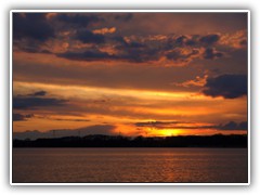 21.4.: Sonnenuntergang am P�tzer Vordersee.
